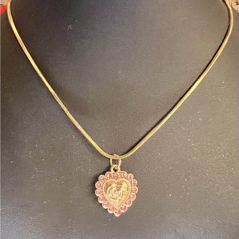 LOW START Gucci Pink Heart Pendant Necklace